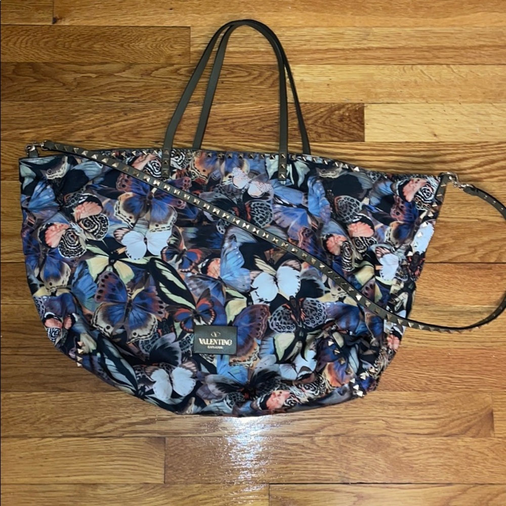 Valentino Garavani Butterfly Printed Tote